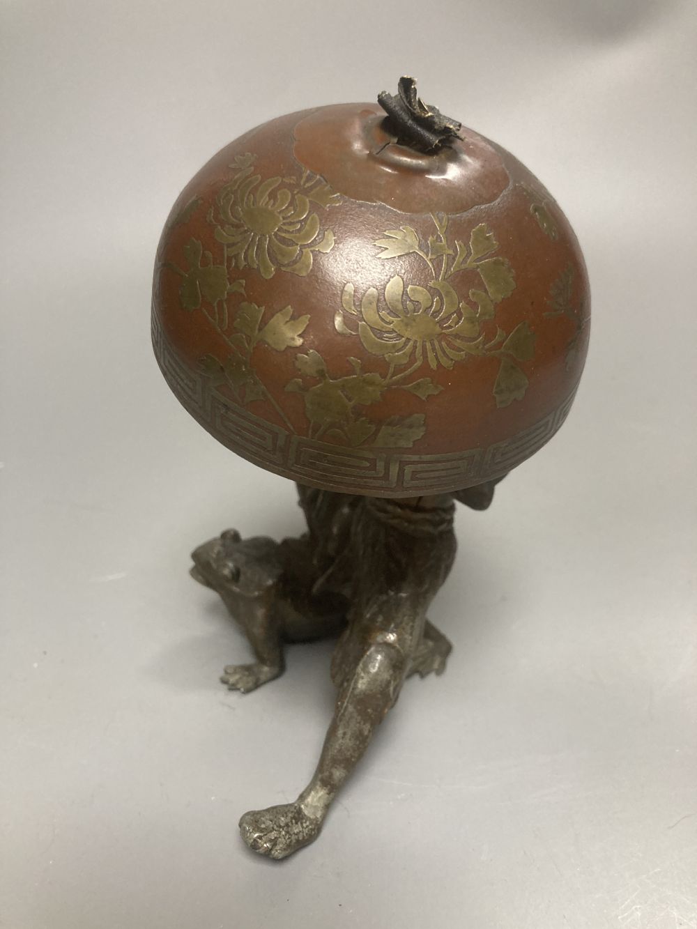 A Chinese famille rose vase, a spelter figure of Liu Hai, 17cm and five cloisonne dishes